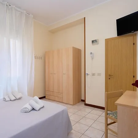 Jolanda Hotel