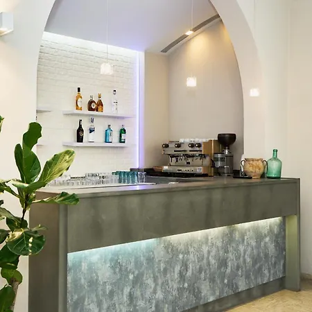 Hotel Jolanda